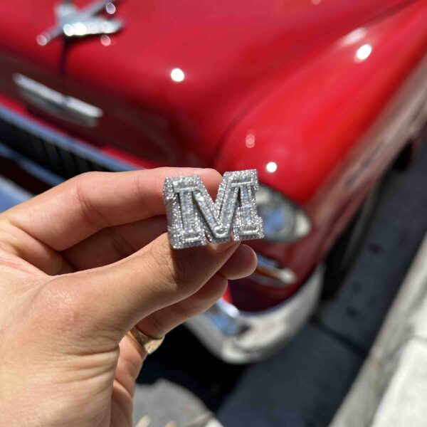 10K WHITE GOLD "M" INITIAL RING