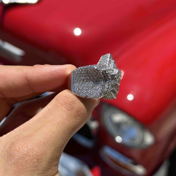 14K STAR WHITE GOLD ICED BUST DOWN RING