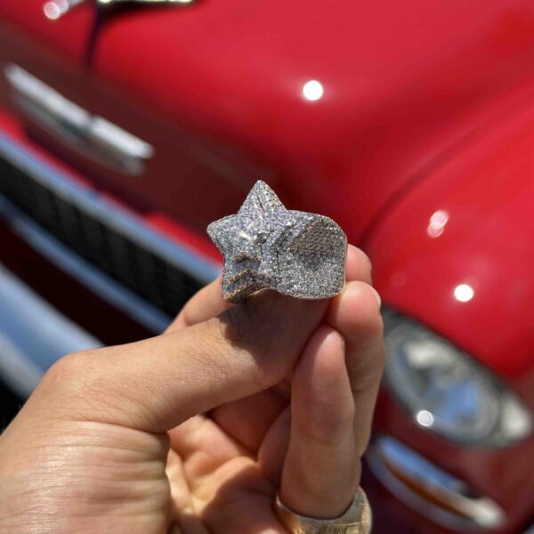 14K STAR WHITE GOLD ICED BUST DOWN RING