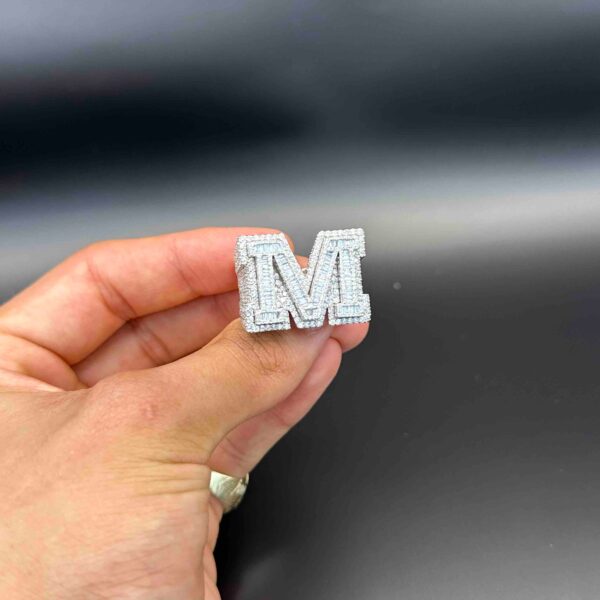 10K WHITE GOLD "M" INITIAL RING