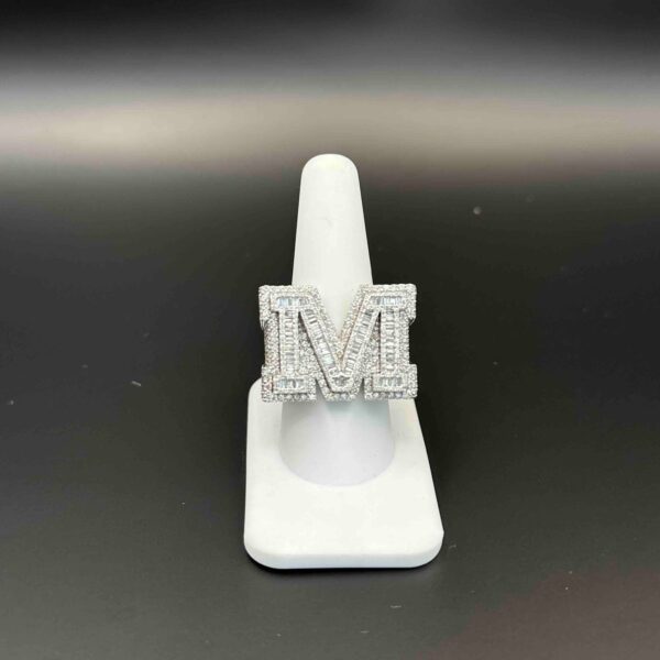 10K WHITE GOLD "M" INITIAL RING