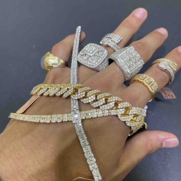 ICED OUT HIP HOP RING