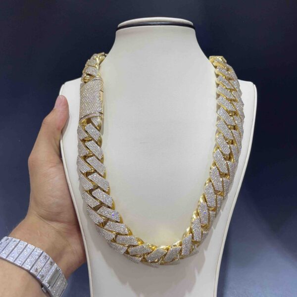 14K BUST DOWN KILO CUBAN LINK CHAIN | 1200 GRAMS 90 CT