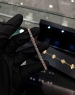 Elegant heart-cut tennis bracelet – timeless sparkle piece - Image 2