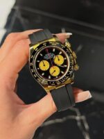 Rolex Daytona Gold Chronograph Oysterflex Luxury Watch - Image 4