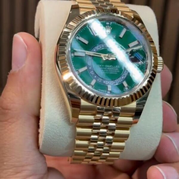 Rolex Sky-Dweller Gold Green Dial Jubilee Luxury Watch