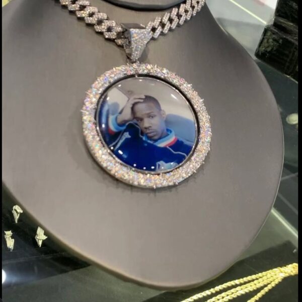 Custom Diamond Photo Pendant Necklace(Memorial Pendant)