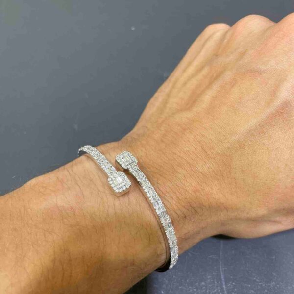 10K DIAMOND BAGUETTE ICED OUT BANGLE