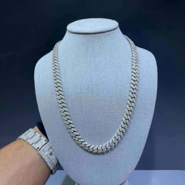 CUBAN LINK VVS BUST DOWN WHITE GOLD 10K
