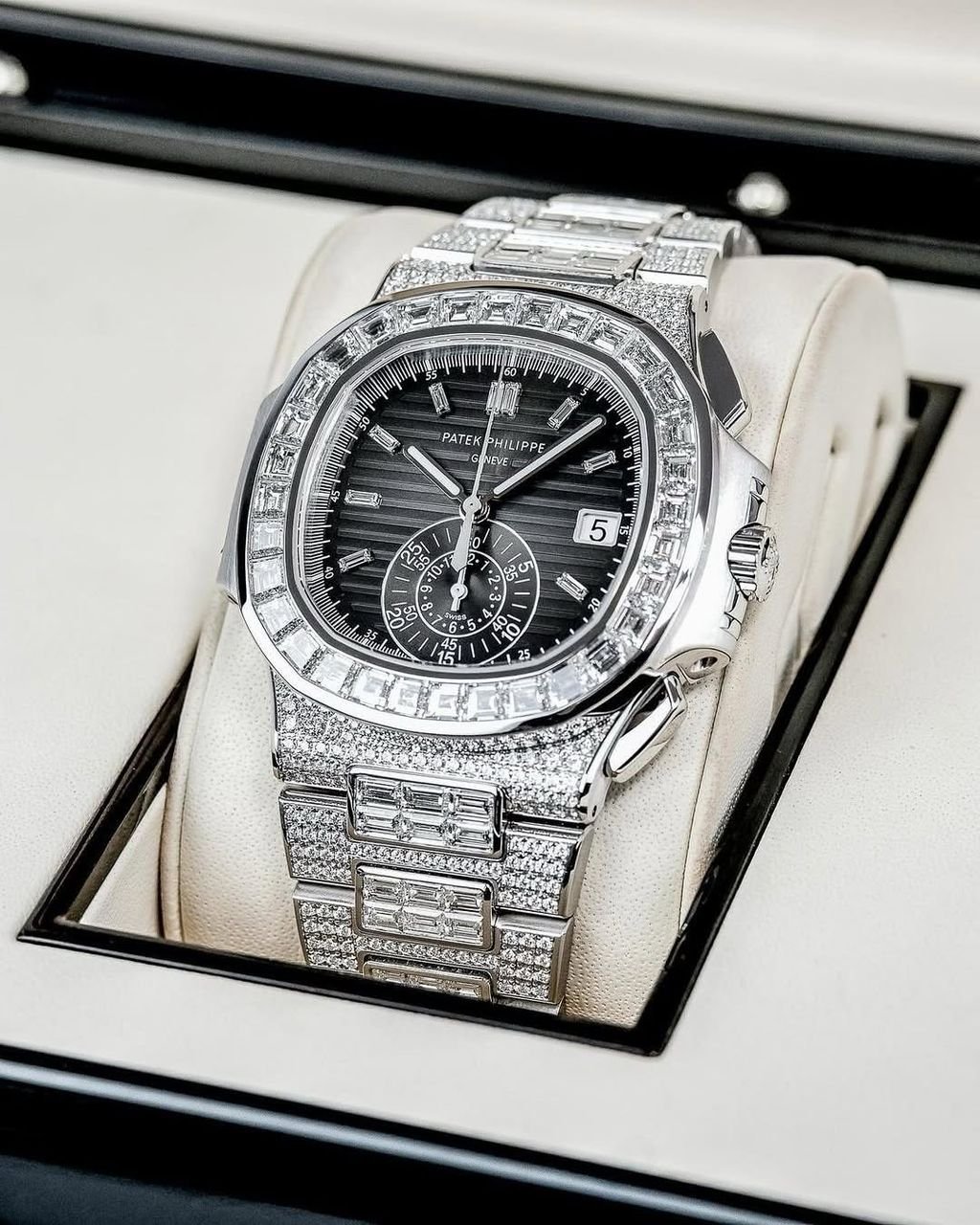 WhatsApp Image 2026-05-23 at 10.47.30 AM Luxury Iced Out Moissanite Nautilus Style Patek Philippe Watch - Image 1